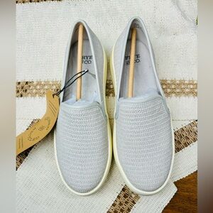 NWT Frye and Co. Women’s Slip on Talon Grey Shoe Size 6